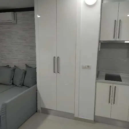 Listen The Bay - 230 Apartman