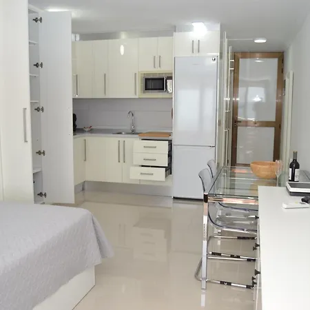 Listen The Bay - 230 * Costa Del Silencio